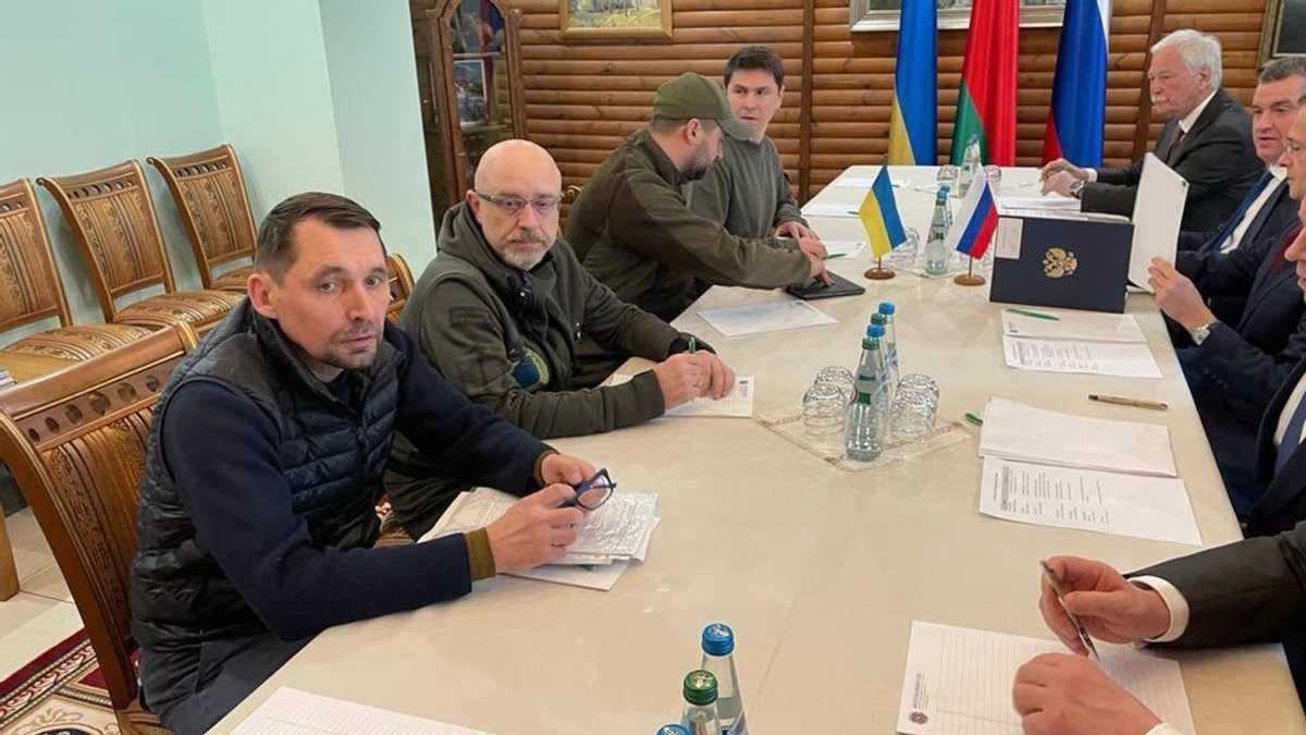 Ukraine, Russia delegations wrap up the 2nd round of negotiations - en