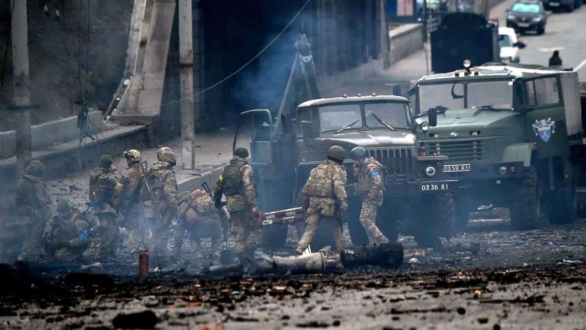 Russian efforts focused on Kyiv, but they appear to have stalled - en Russian efforts focused on Kyiv, but they appear to have stalled - en