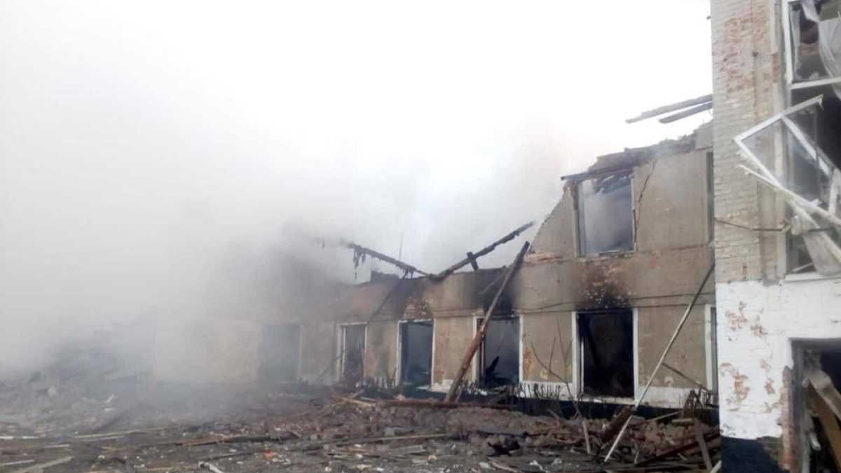 A mother covered her daughter with her body and has saved her life from Russian bombing - en A mother covered her daughter with her body and has saved her life from Russian bombing - en