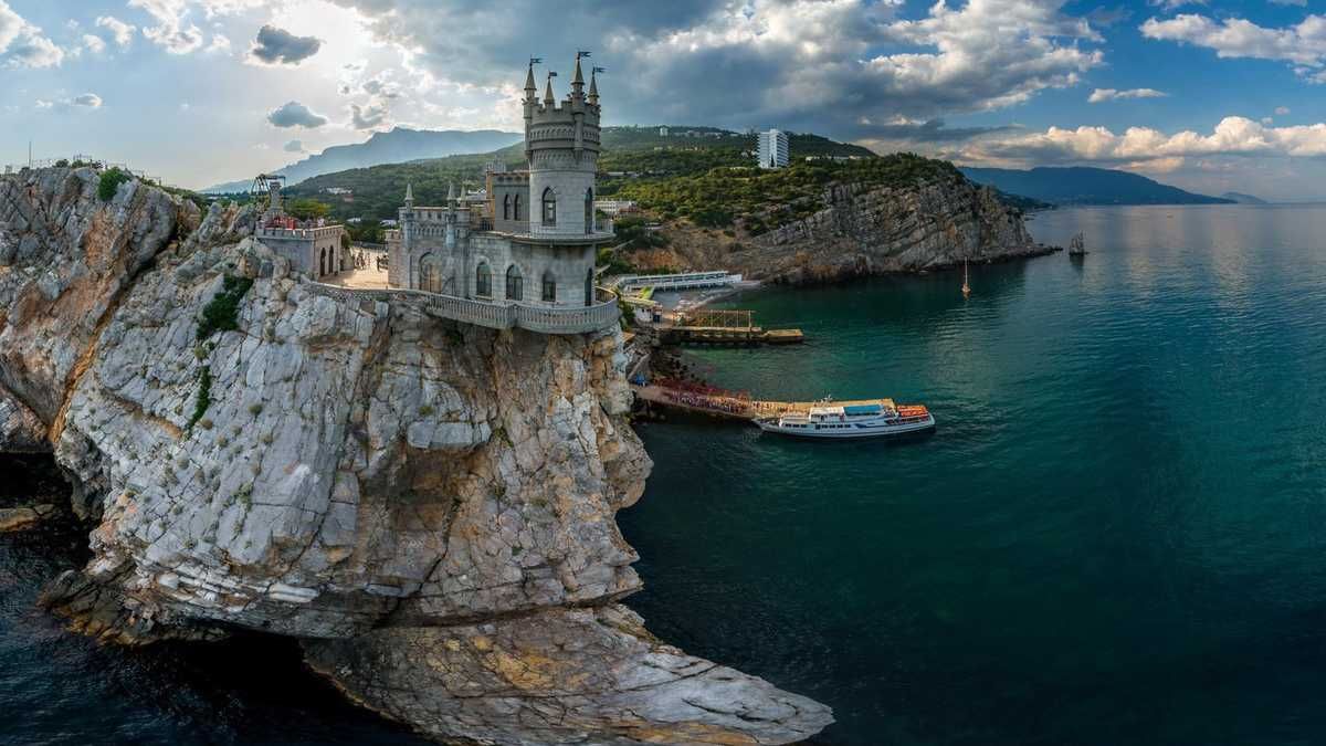 Ukraine offers talks with Russia on Crimea and Sevastopol status for 15 years - en Ukraine offers talks with Russia on Crimea and Sevastopol status for 15 years - en