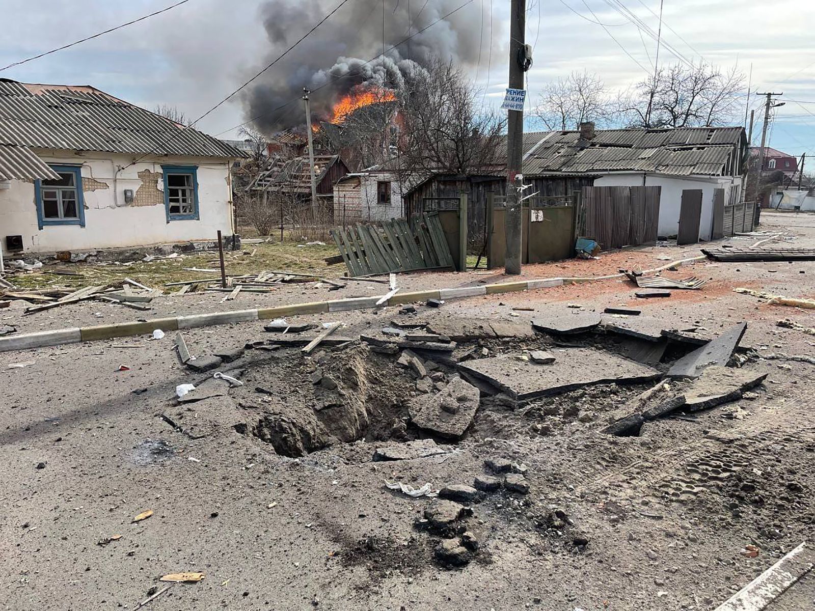Makariv: 132 "tormented bodies" were found in liberated town - en Makariv: 132 "tormented bodies" were found in liberated town - en
