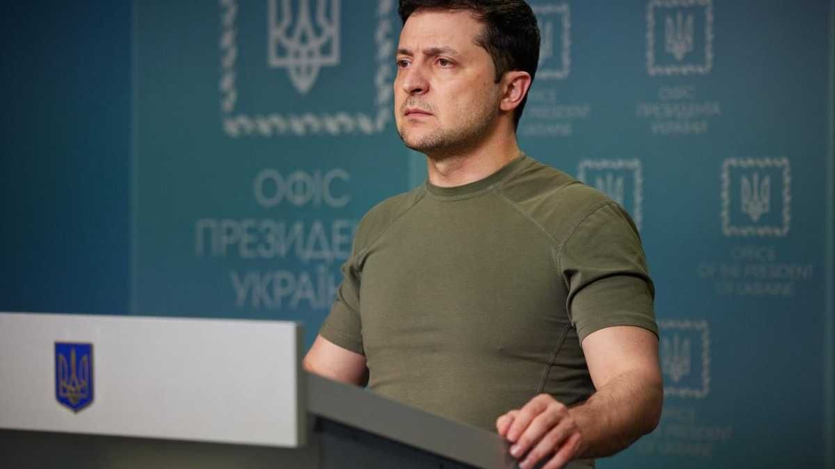 Ukraine has become a hero for the entire free world, - Zelensky said on the 50th day of the war - en
