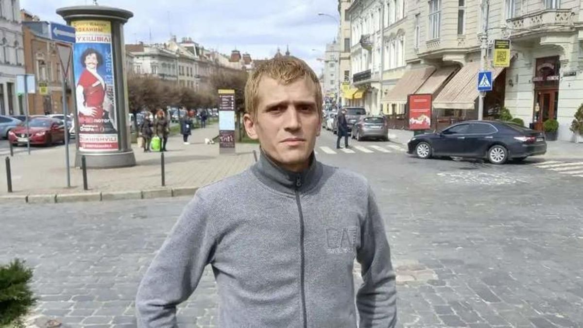 Swim 4 kilometers in icy sea to get out of Mariupol: the story of Dmytro Yurin - en