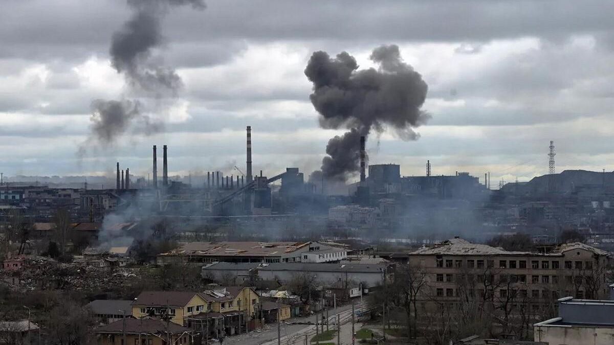 Ukrainian forces in Azovstal plant  contact has been lost - en
