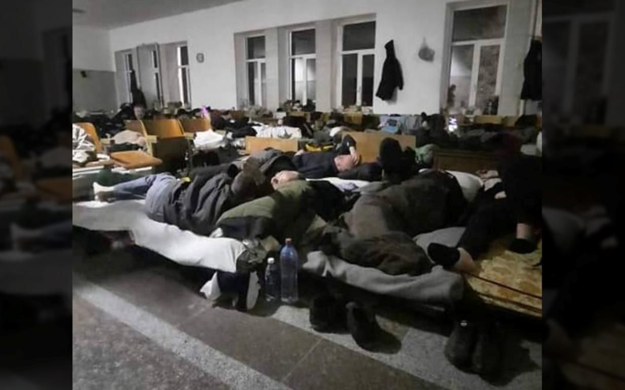 More than two weeks in inhumane conditions a "filtration camp" for Mariupol residents - en More than two weeks in inhumane conditions a "filtration camp" for Mariupol residents - en