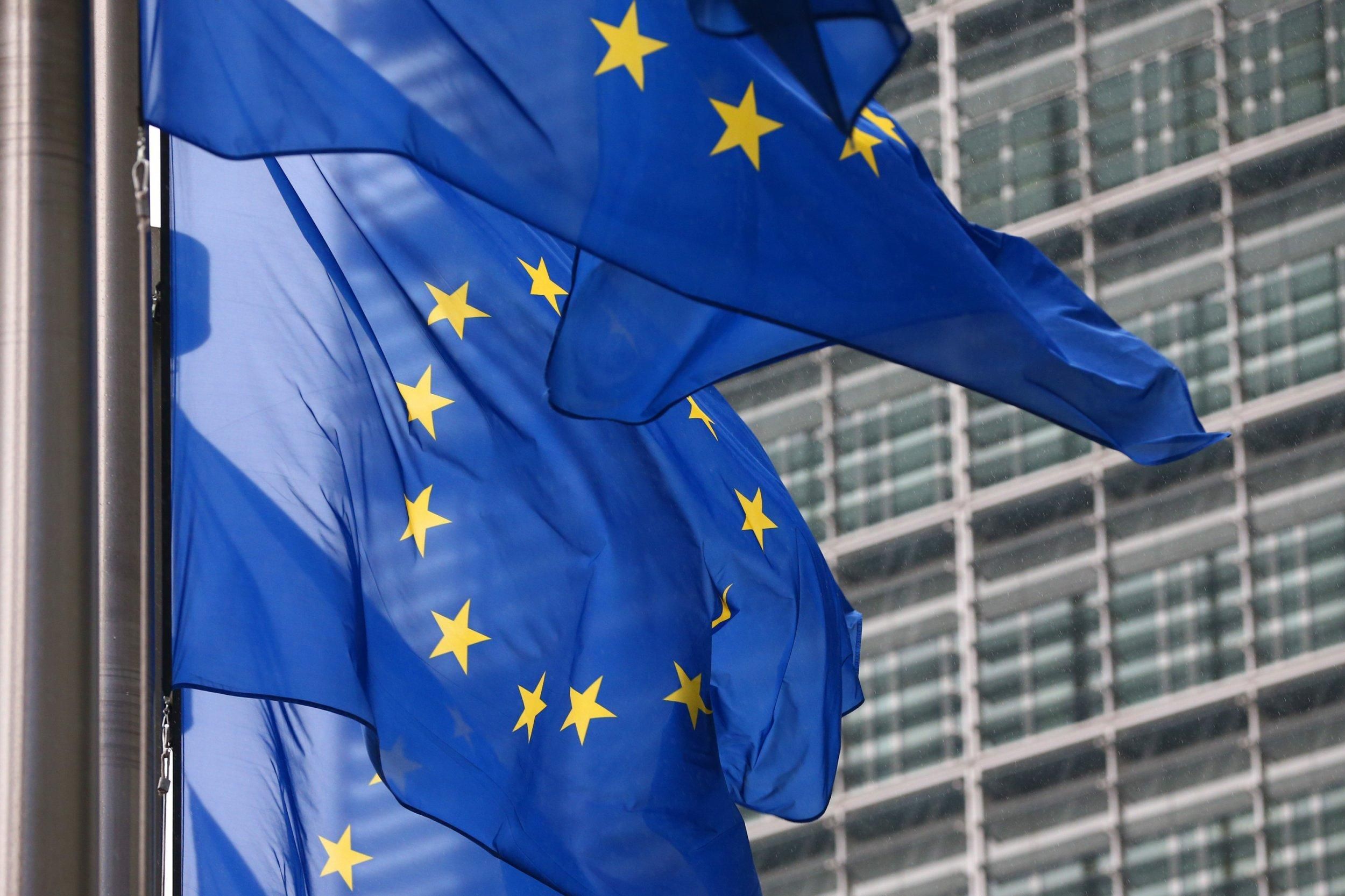7 things to know about the EU candidate status for Ukraine (infographics)