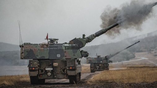 German self-propelled howitzers have "finally" arrived in Ukraine