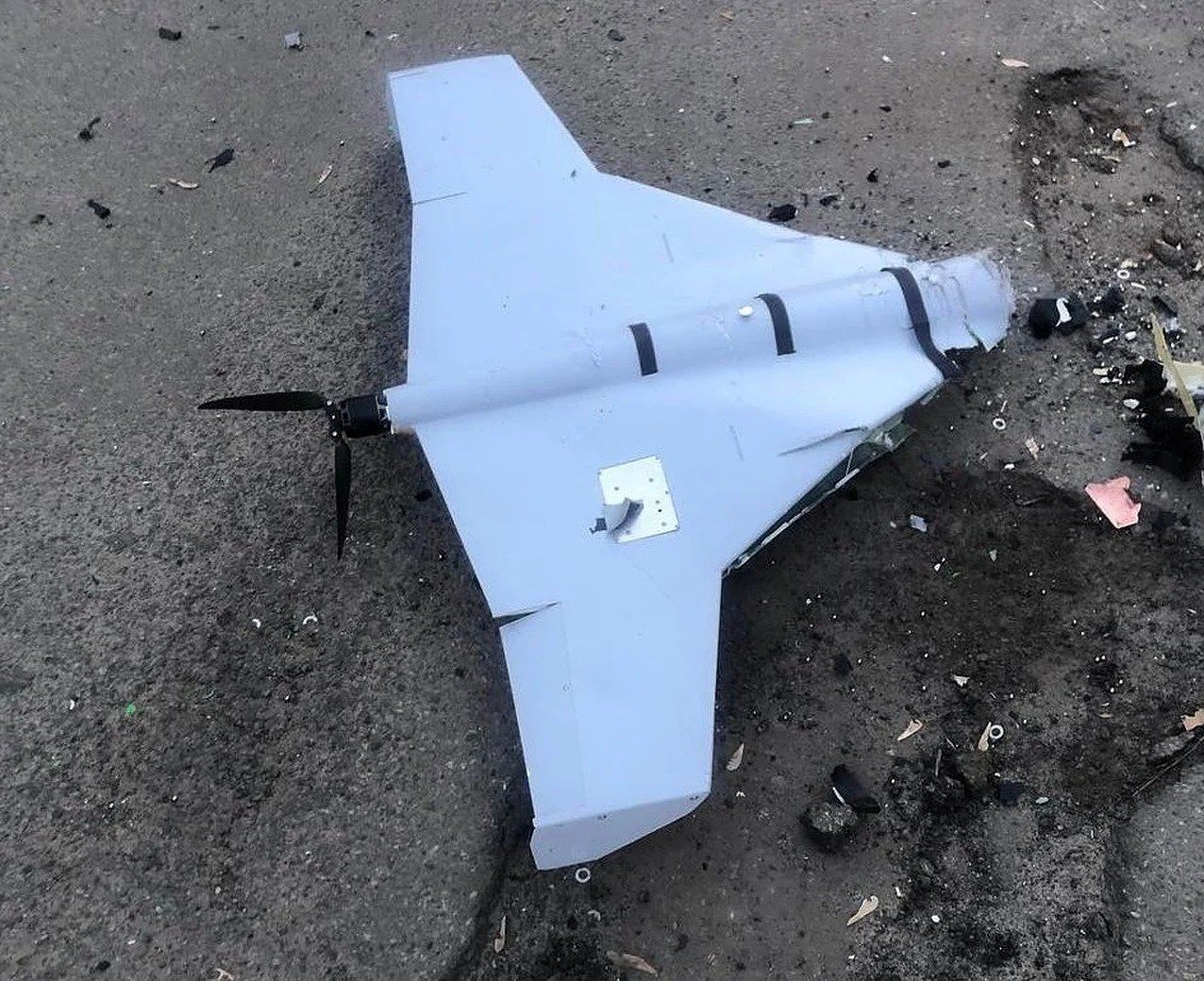 Sumy region  Russia uses kamikaze drones to attack towns - en