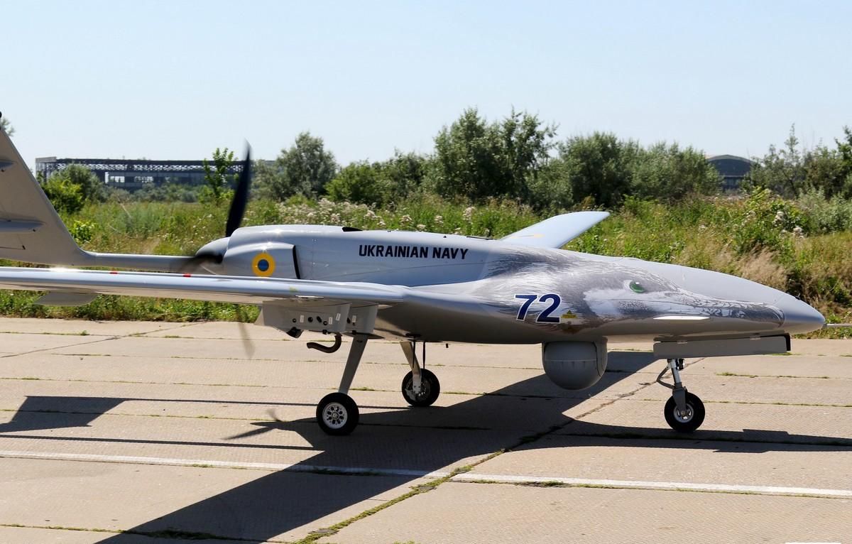 Baykar company to give Ukraine 3 Bayraktar drones for free - en