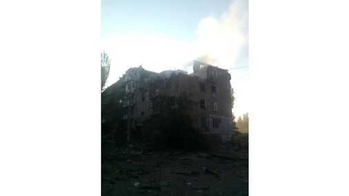 Mykolaiv: Russia hit residential building
