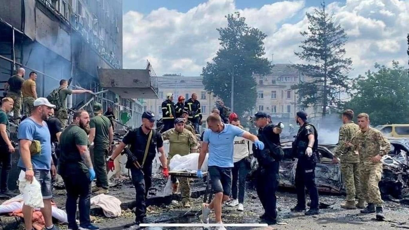 Attack on Vinnytsia  at least 23 people killed - en