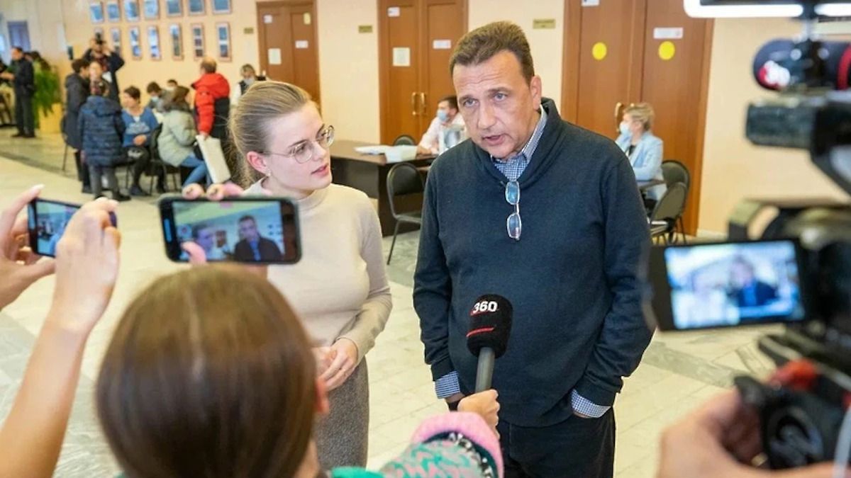 Arnaud Develay - what we know about Putin's propaganda Arnaud Develay - what we know about Putin's propaganda